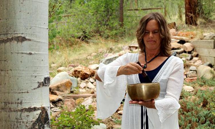 Linda Kilpela is a Quantum Healing Specialist